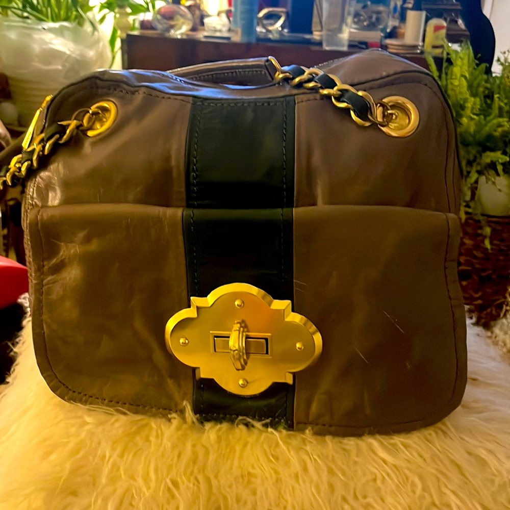 Preowned Cynthia Rowley All Leather Shoulder-bag!